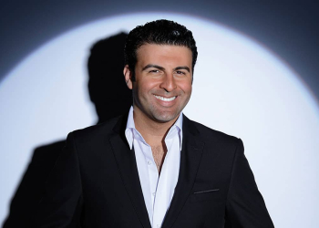 David Serero wins the Best Director Documentary Award for his short film on fashion designer Elie Tahari