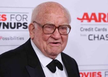 Ed Asner Passes Away