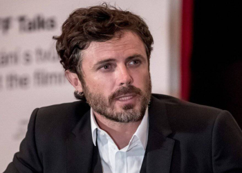 Full Casey Affleck Biography