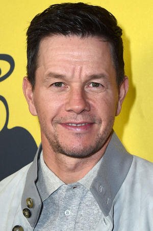 Image MarkWahlberg 2020 3:33 am Mark Wahlberg Net Worth 2022: Bio, Age, Height, Family, Wife, Career & More.