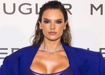 Alessandra Ambrosio Net Worth & Biography