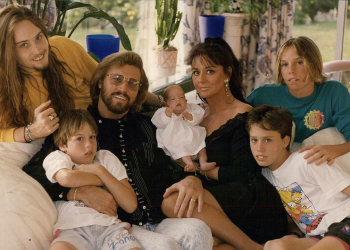 Barry Gibb's Five Children and Their Remarkable Stories