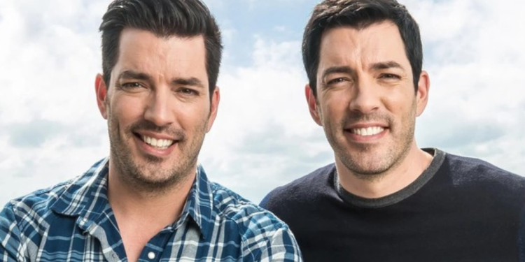 HGTV's "Celebrity IOU" Season 7 Premieres on New Year's Day