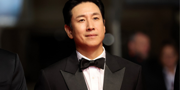South Korean Police Defend Probe into 'Parasite' Actor Lee Sun-kyun's Death Amid Allegations