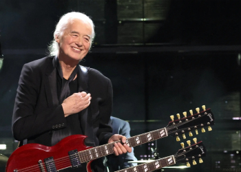 Jimmy Page Honors Link Wray with a Tribute Performance at the Rock & Roll Hall of Fame